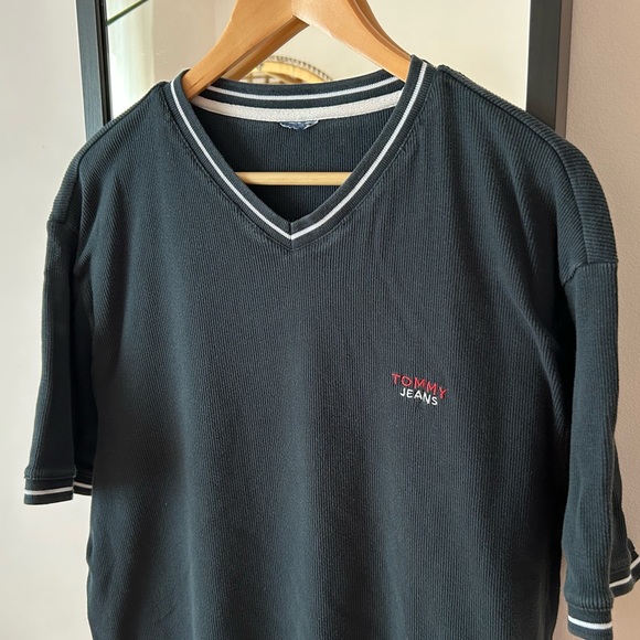 Vintage 90s Tommy Hilfiger sleeve tee shirt Tommy Jeans - Picture 2 of 10
